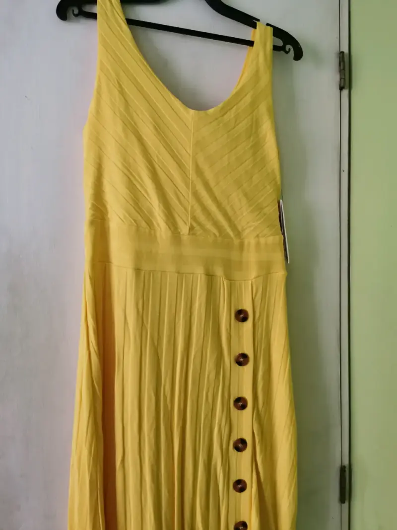 Vestido largo amarillo