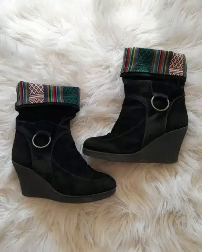 Botas negras de gamuza con cuña Andrea Rosetti - miniatura 2