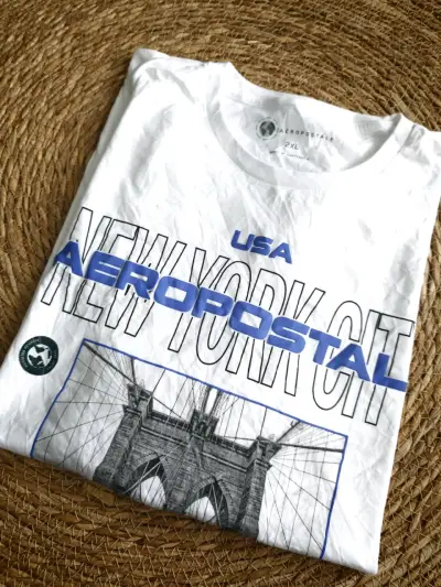 Polera Aeropostale NYC blanca - miniatura 1