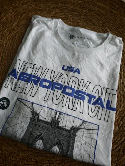 Polera Aeropostale NYC blanca - miniatura 2