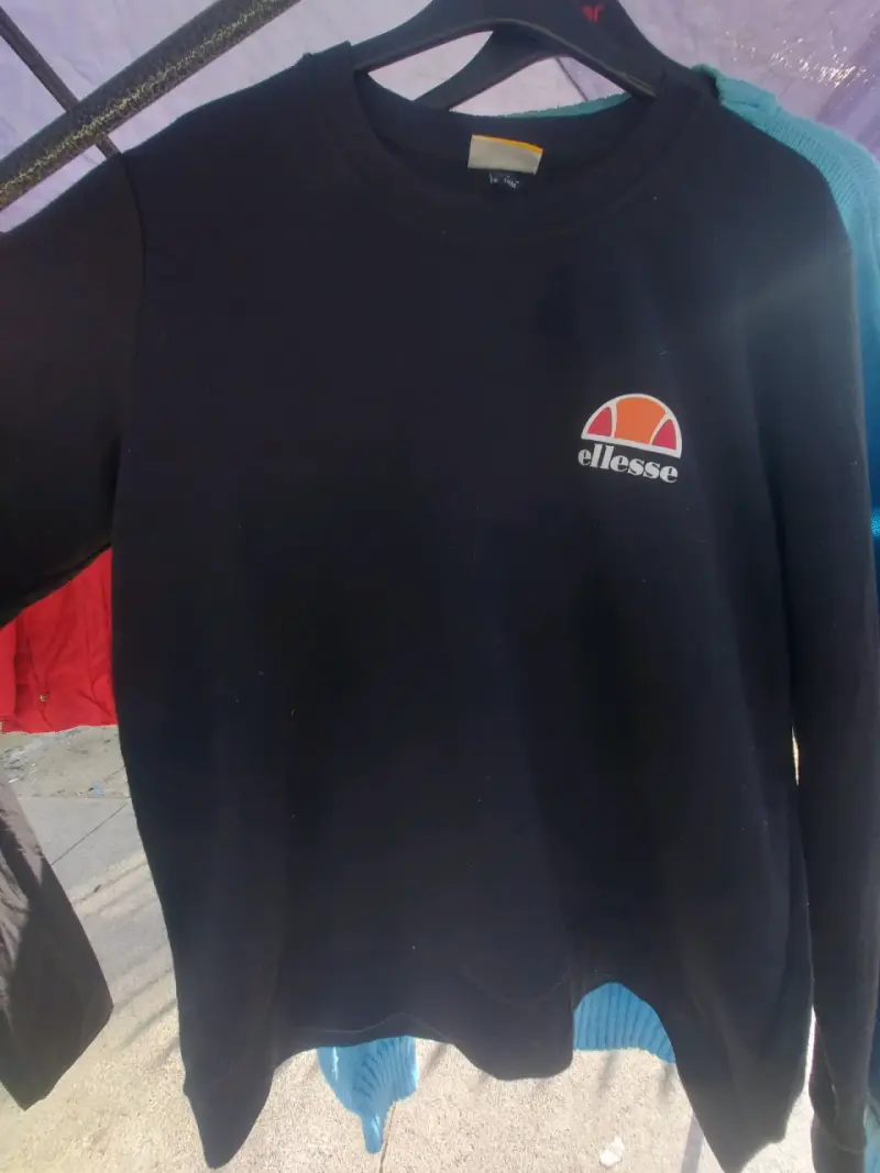 Polerón negro Ellesse - 1