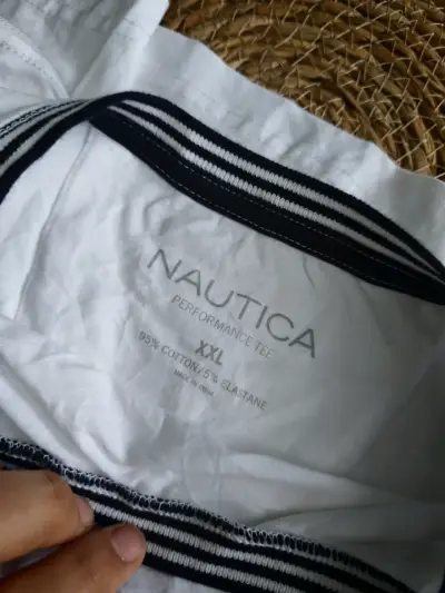 Polera nautica blanca con bolsillo - miniatura 2