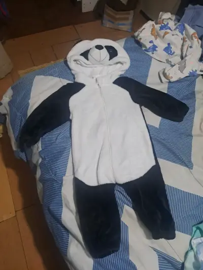 Conjunto bebé azul con dinosaurio - miniatura 5