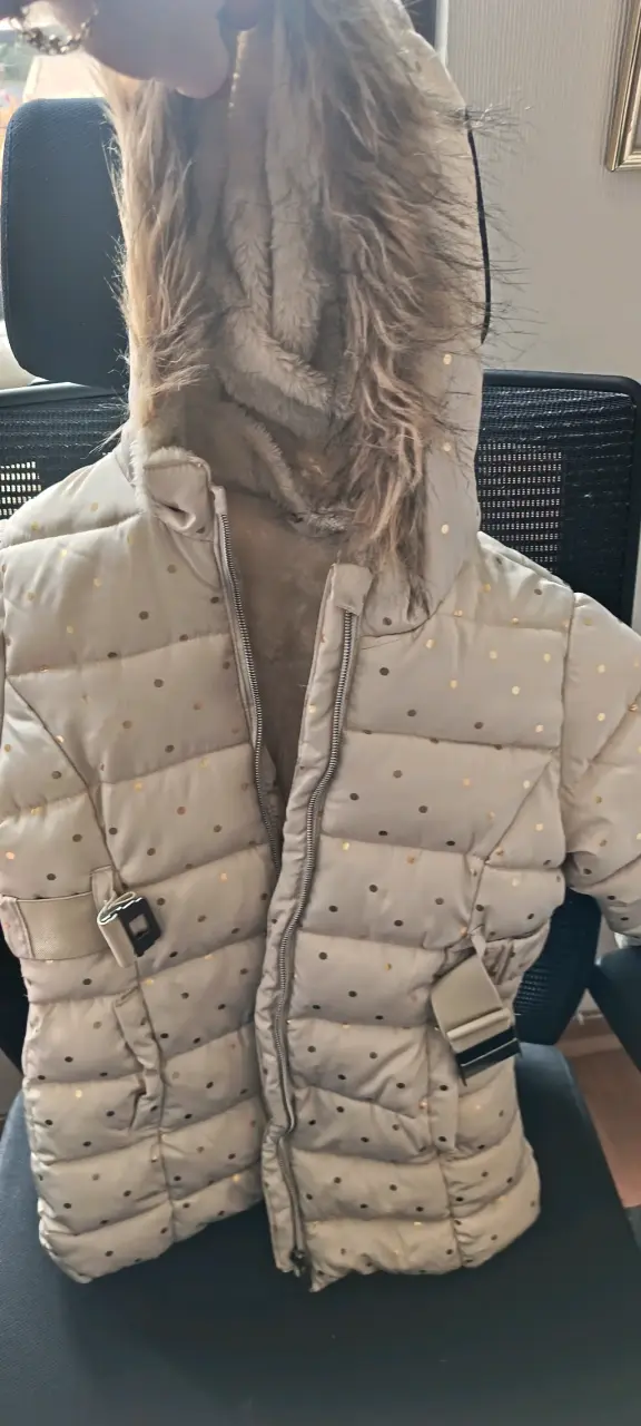 Chaqueta acolchada con capucha