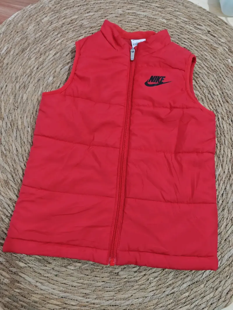 Chaleco sin mangas Nike rojo - 1