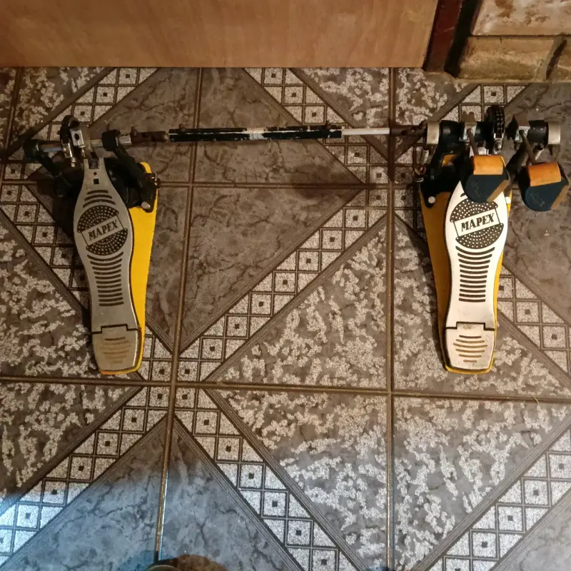 Pedal doble Mapex para batería - 2