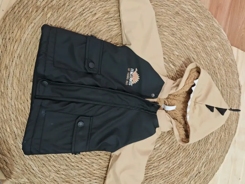 Chaqueta infantil con capucha dinosaurio - 5
