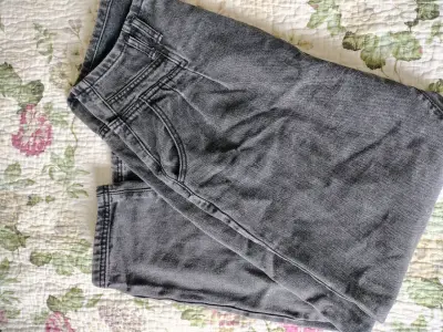 Jeans gris de mezclilla - miniatura 1