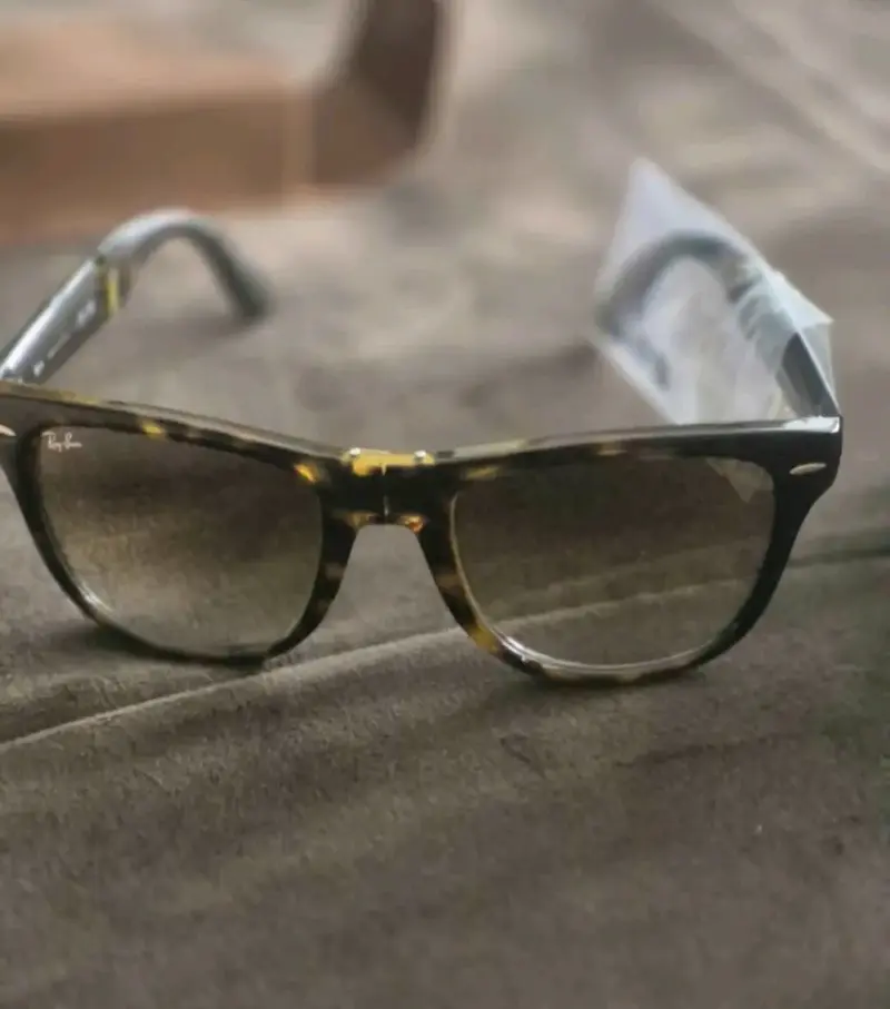 Lentes de sol Ray-Ban en caja - 4