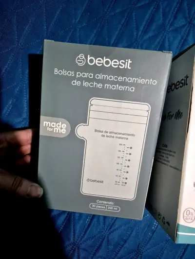 Extractor manual de leche Bebesit - miniatura 2