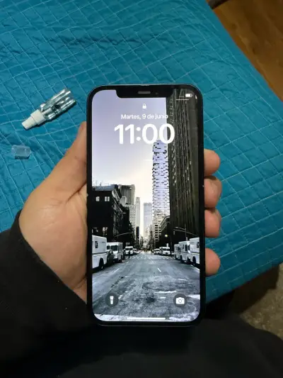 IPHONE 12 - miniatura 1