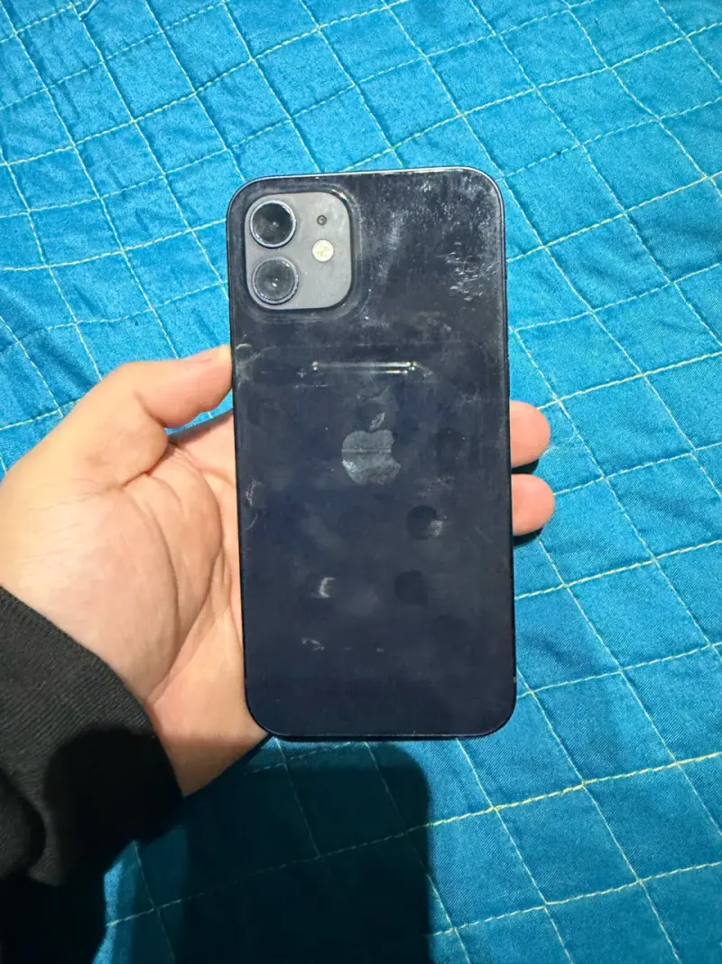 IPHONE 12 - 4