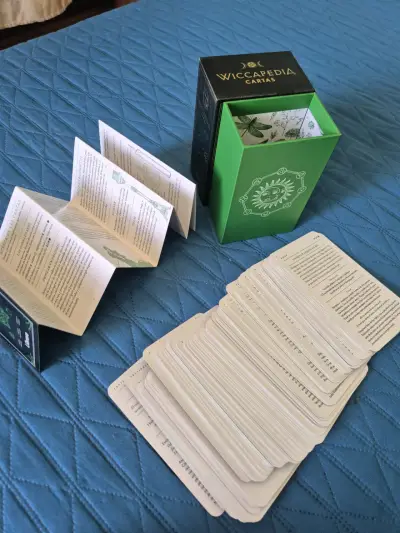 Cartas Wiccapedia con manual - miniatura 3