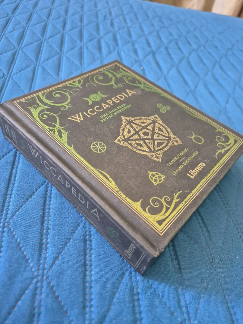 Libro 'Wiccapedia' de Librero - 2