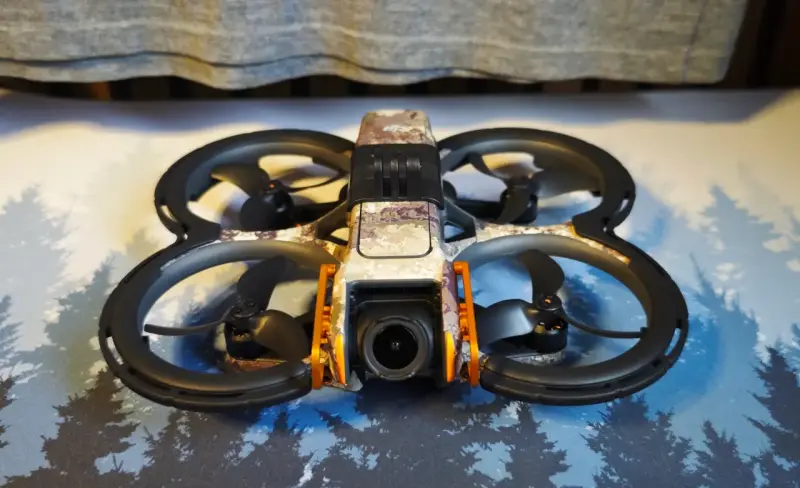 Drone Dji Avata 2 Y Una Bateria (solo Drone) - 1