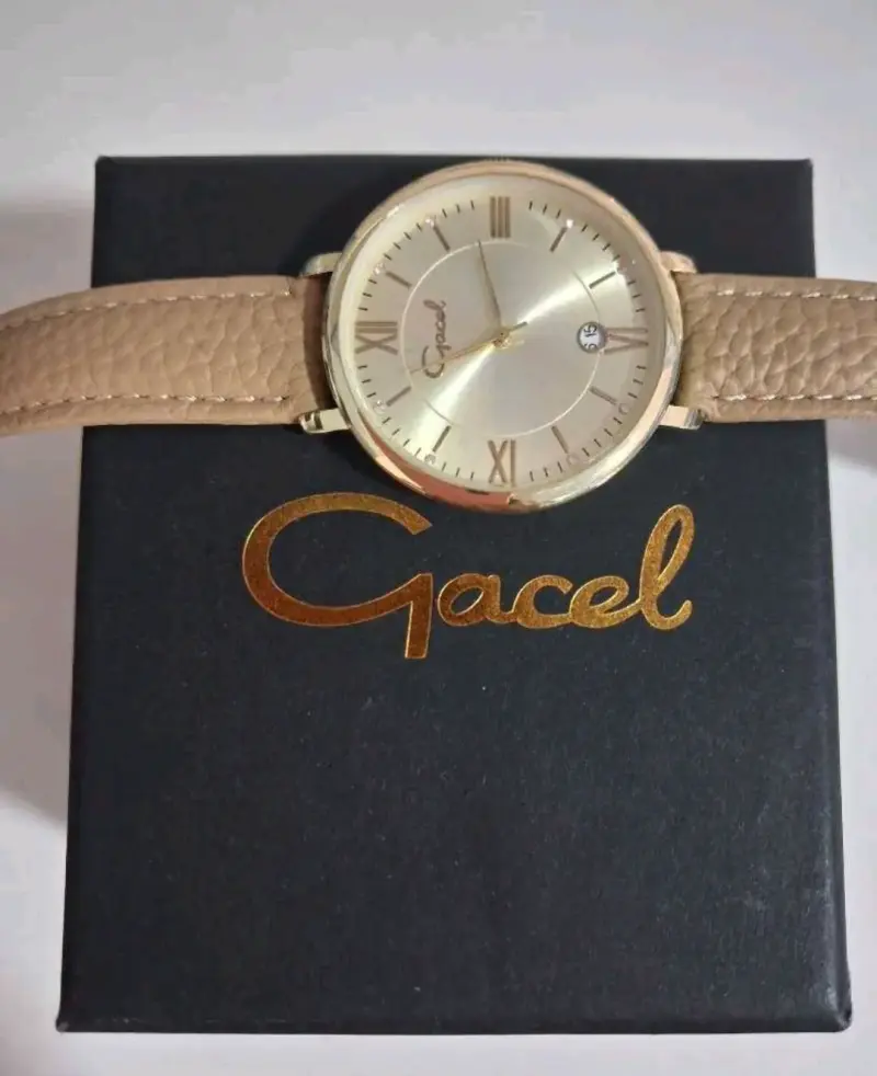 Reloj dorado con correa de cuero gacel - 2