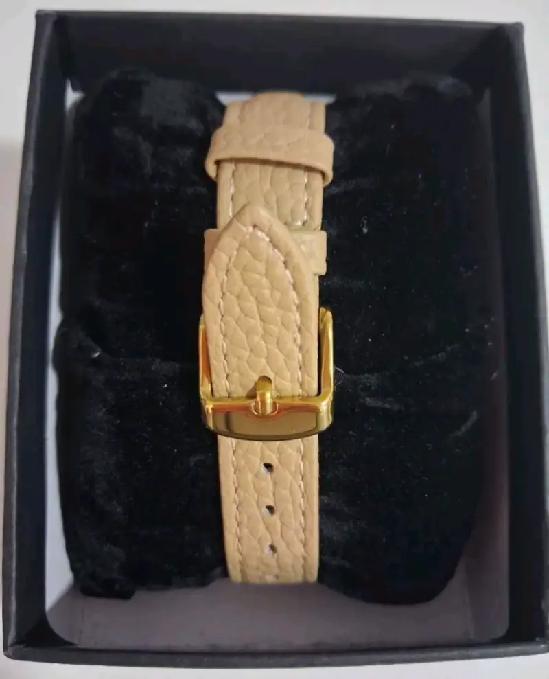 Reloj dorado con correa de cuero gacel - 5