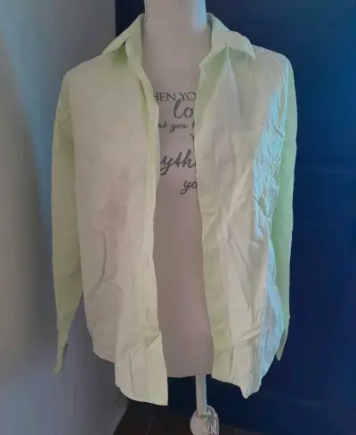 Camisa verde de mujer - miniatura 1