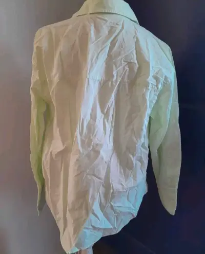 Camisa verde de mujer - miniatura 5