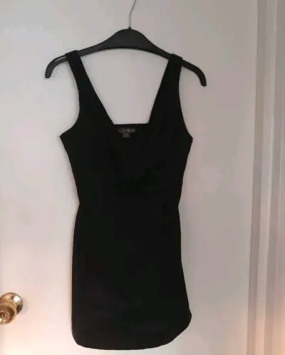 Vestido negro elegante twentyone - miniatura 1
