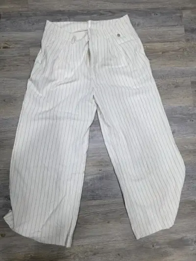 Pantalones blancos a rayas - miniatura 1