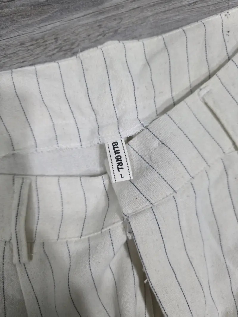 Pantalones blancos a rayas - 3