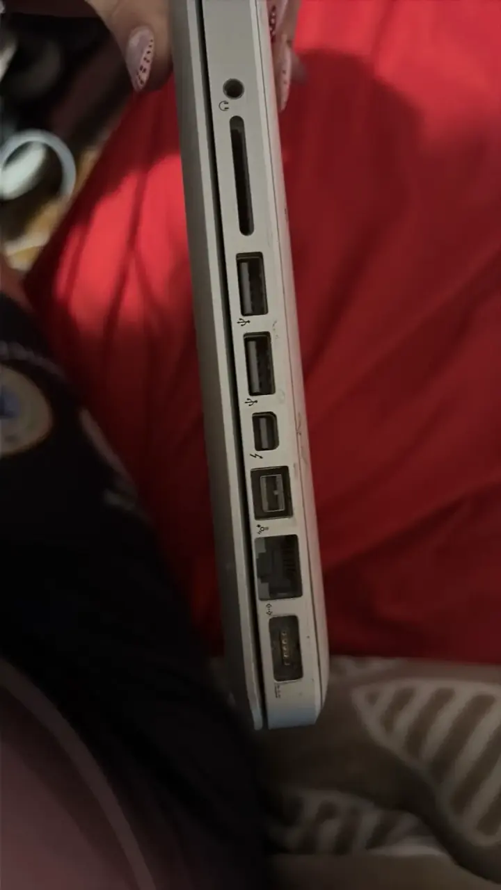 MacBook Pro 2010 13 pulgadas - 2