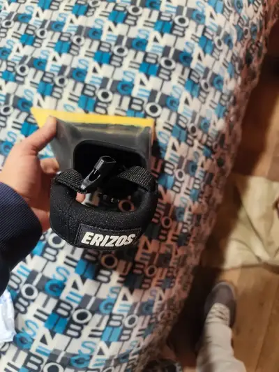 Bodyboard Maui amarillo y negro - miniatura 2