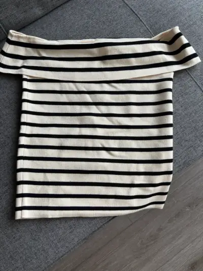 Blusa Zara rayas blanco y negro - miniatura 1