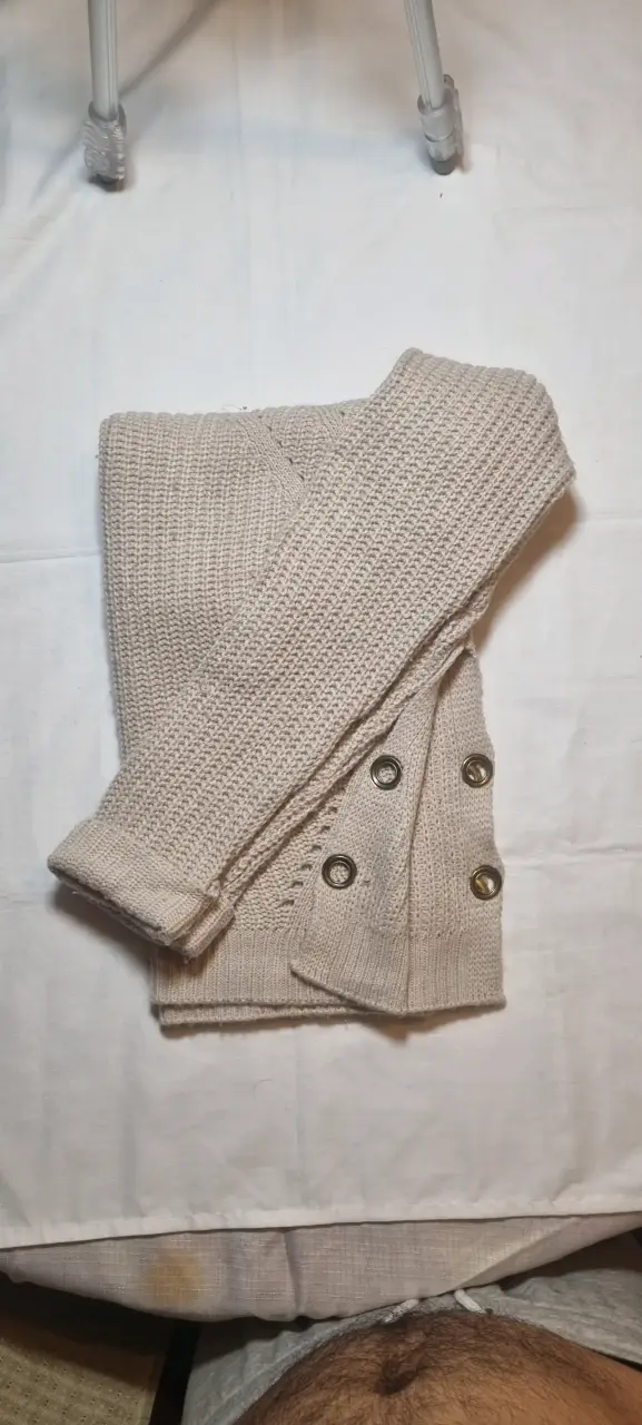 Suéter beige tejido S/M - 2