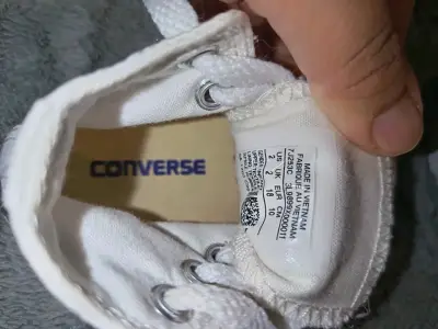 Zapatillas blancas para bebé - miniatura 4
