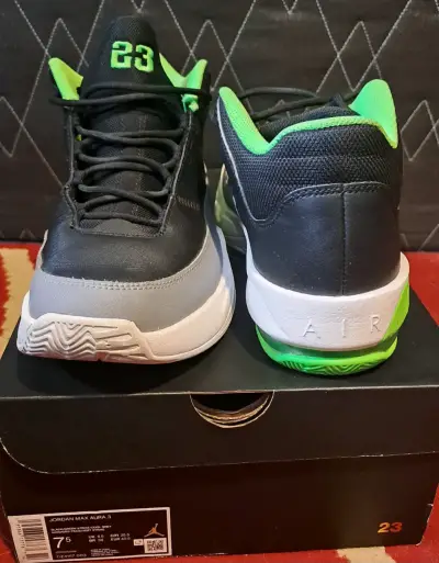 Zapatillas Jordan Max Aura 3 - miniatura 2