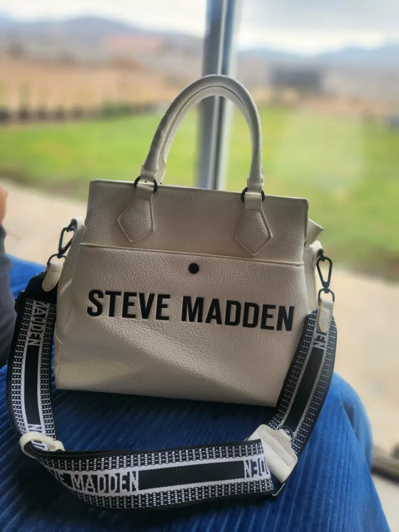 Cartera blanca Steve Madden