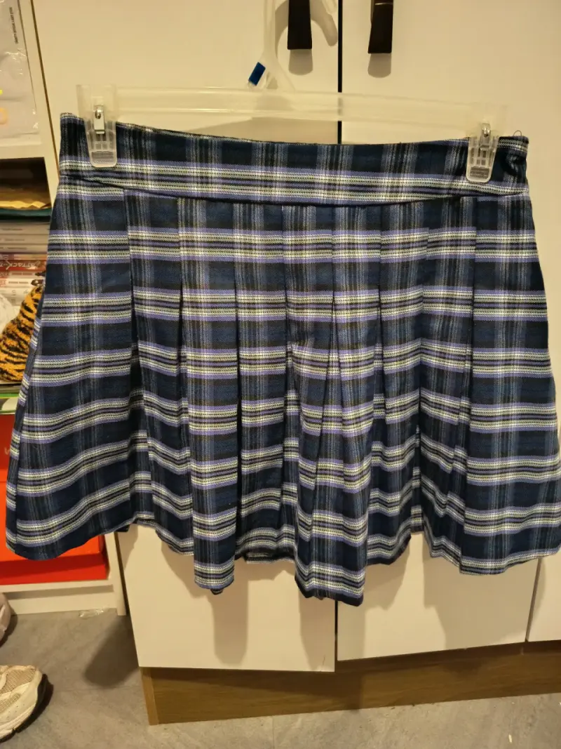 Falda escocesa azul