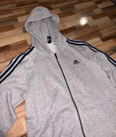 Polerón gris Adidas con capucha - miniatura 1