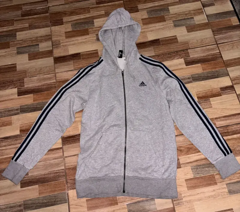 Polerón gris Adidas con capucha - 2