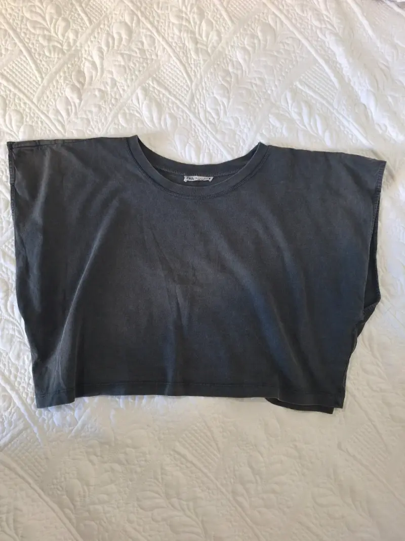Polera crop top zara