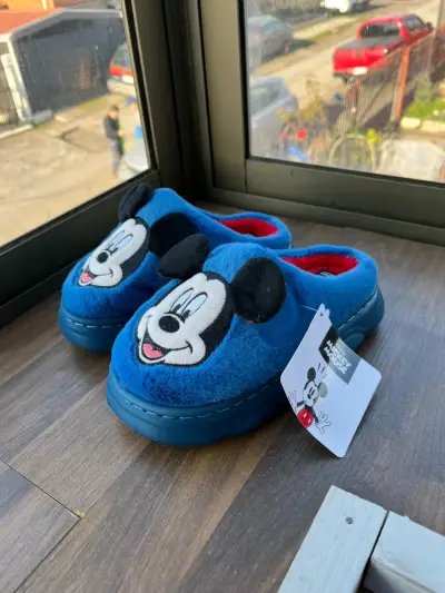 Pantuflas gris Minnie Disney - miniatura 4