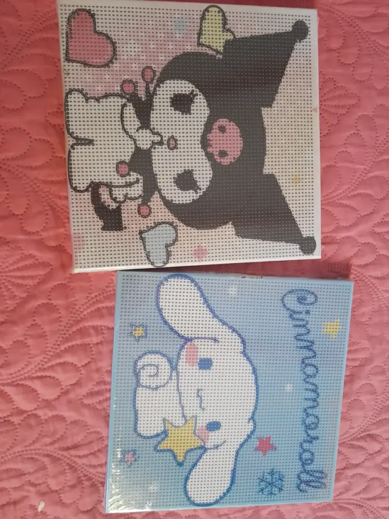 Cuadros de diamantes Kuromi y Cinnamoroll - 1
