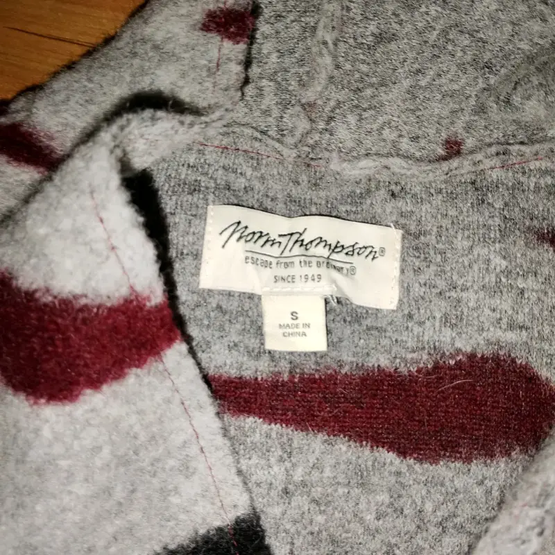 Chaqueta de lana burdeos y gris - 2