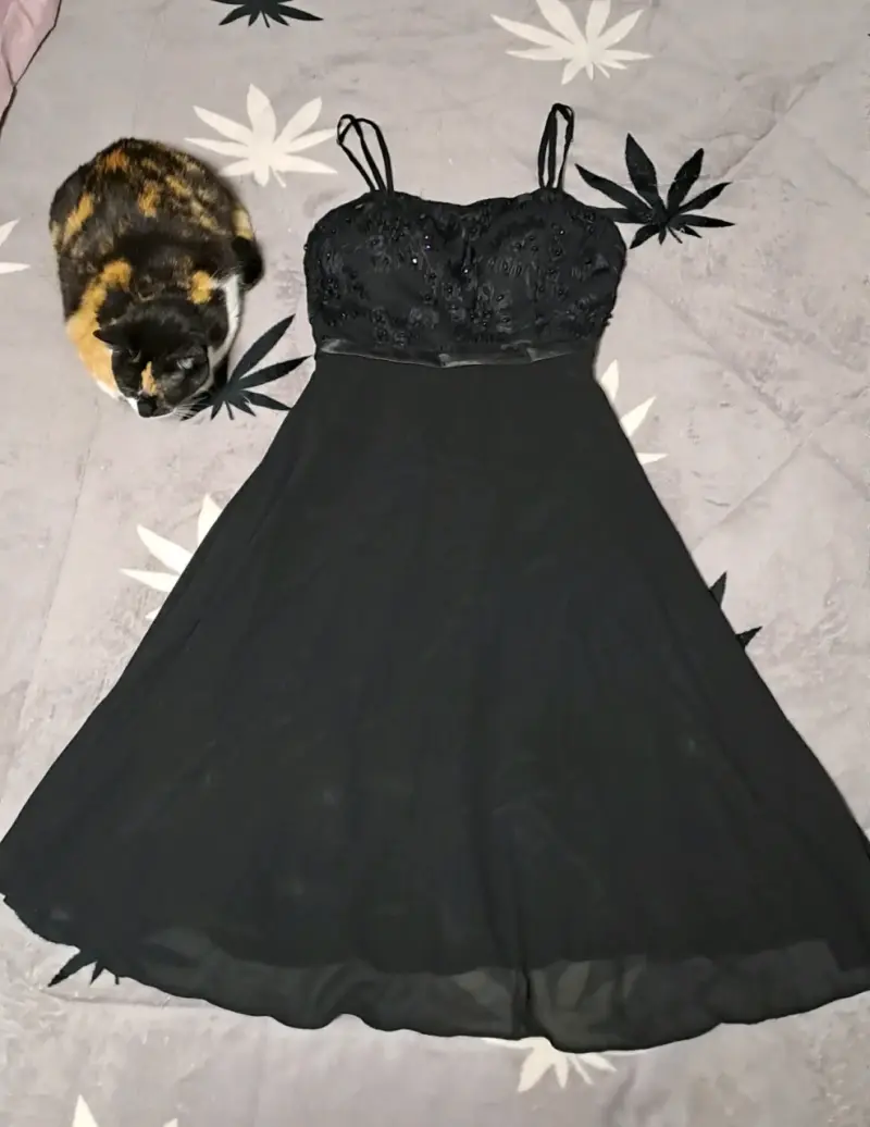 Vestido negro de fiesta