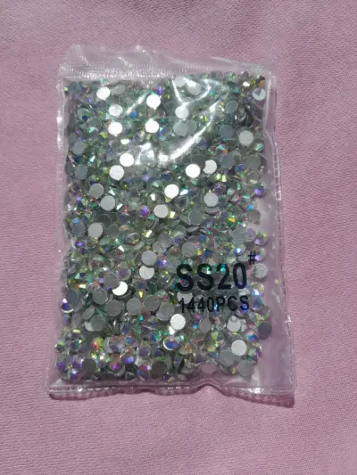 Cristales brillantes SS20 - miniatura 1