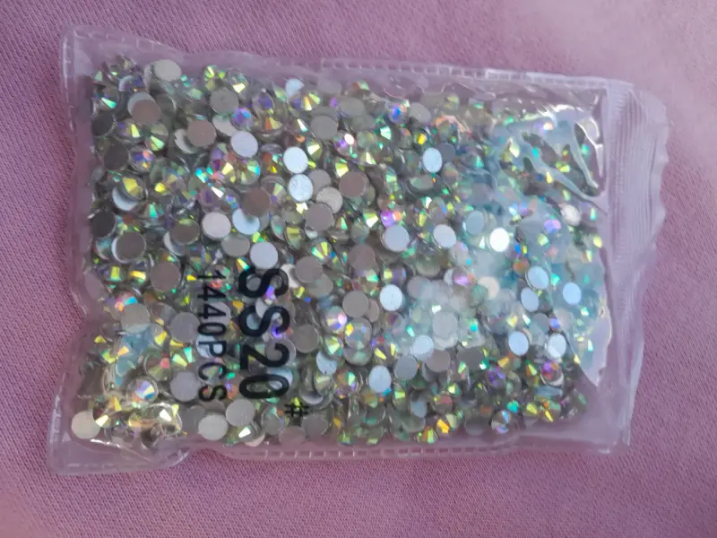 Cristales brillantes SS20 - 2