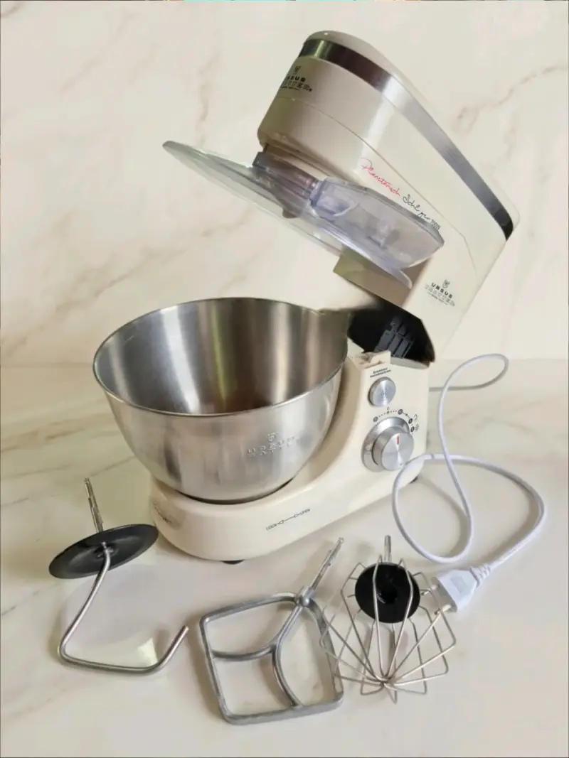 Batidora de pedestal Ursus Trotter KLEIN 700W - 2