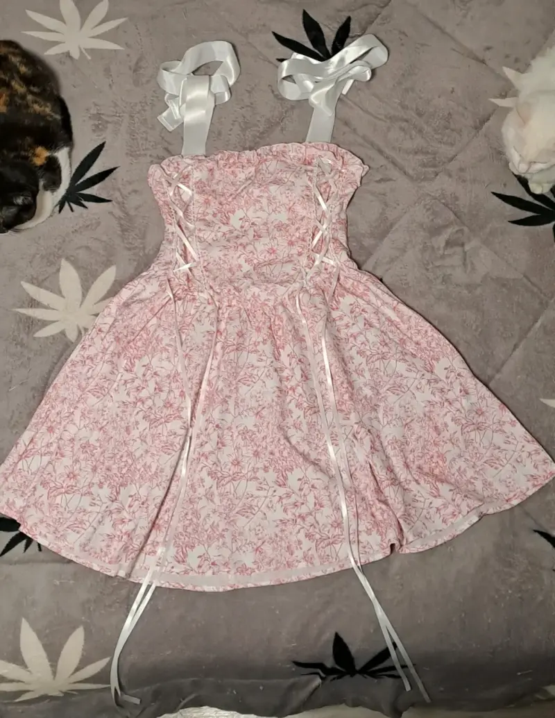 Vestido coquette