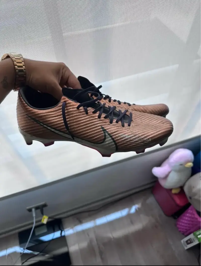 Zapatos Nike de fútbol - 2