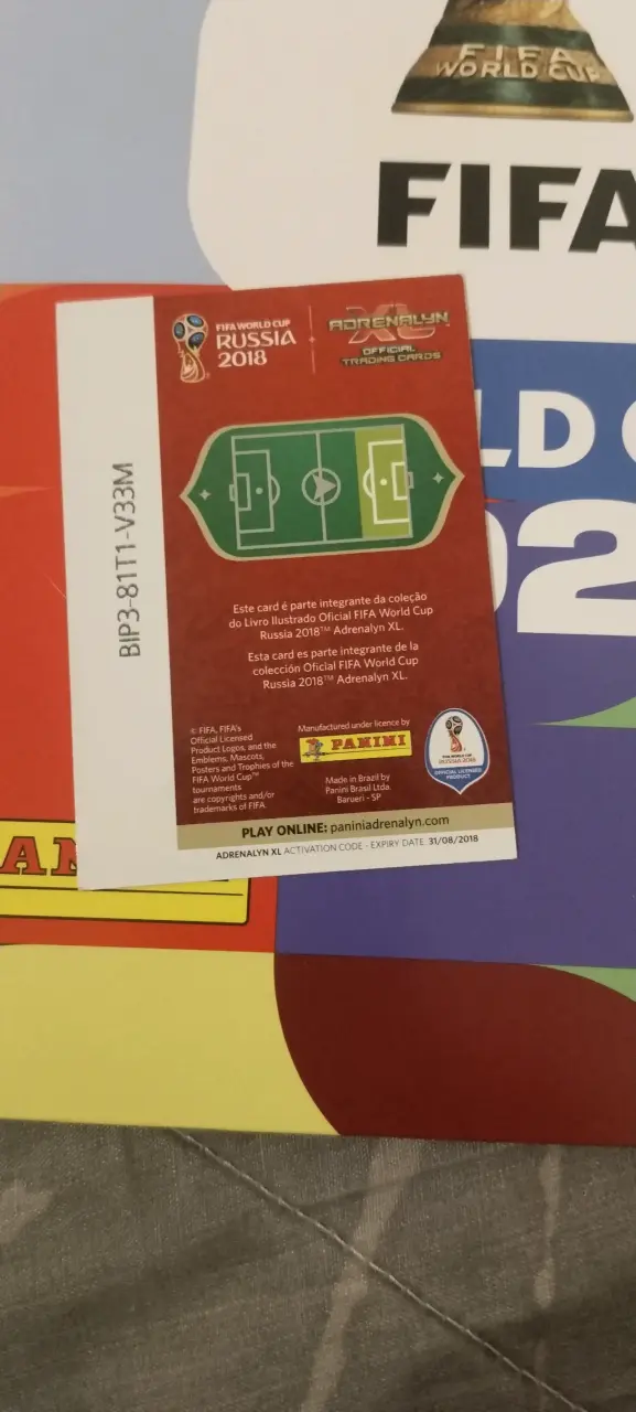 Lámina coleccionable Panini Messi - 2