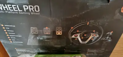 Volante y consola xbox one - miniatura 3