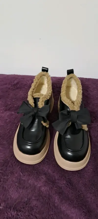 Zapatos negros con plataforma - miniatura 2
