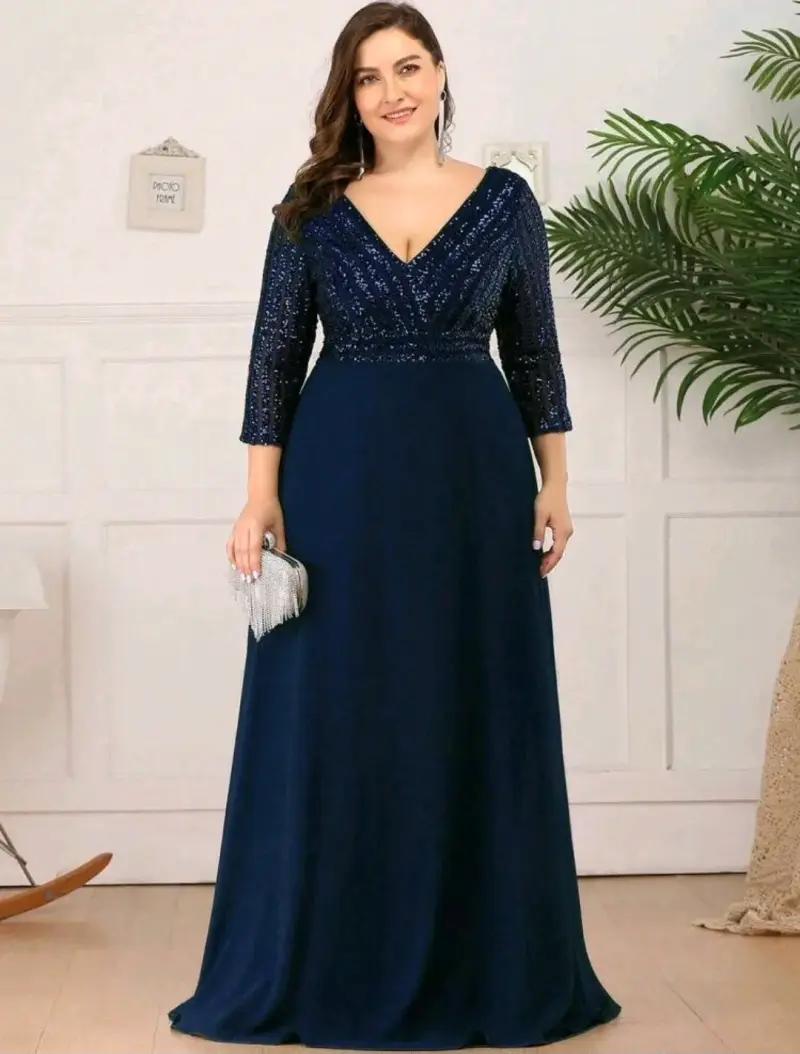 Vestido largo azul con lentejuelas - 4